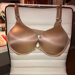 Add 2 cups bombshell pushup VS nude Victoria’s